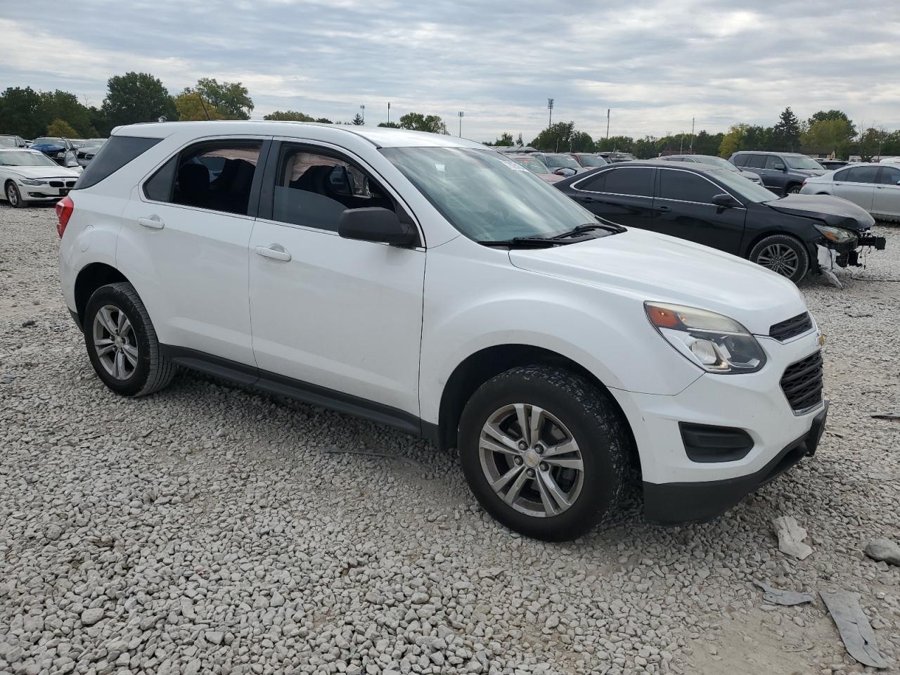 2016 Chevrolet Equinox - Image 4