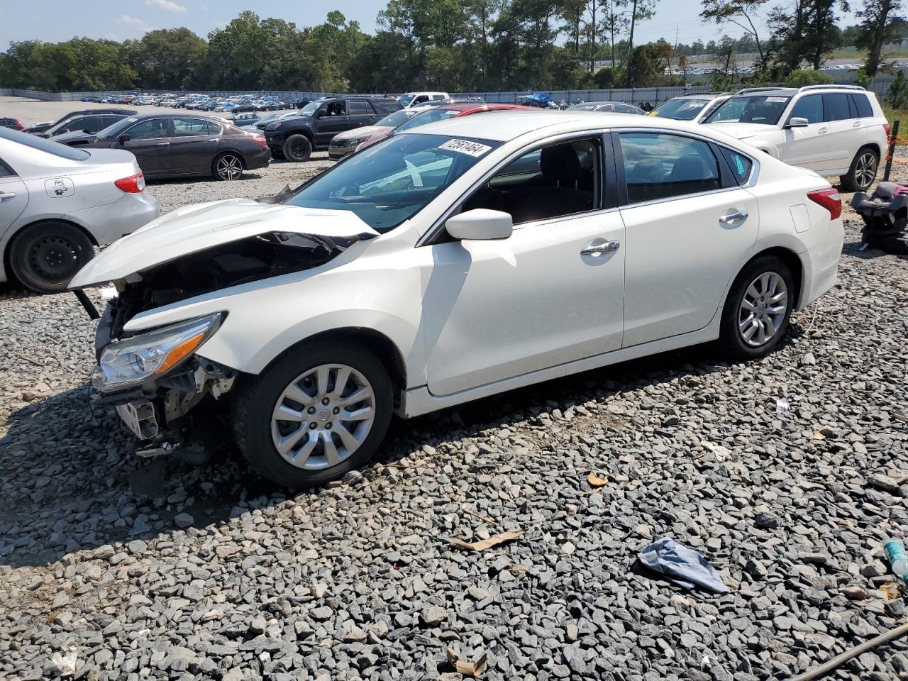 1N4AL3AP6HC285487 2017 NISSAN ALTIMA - Image 1