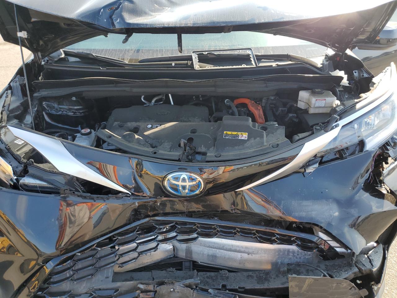 5TDDSKFC2PS092115 2023 Toyota Sienna Xse