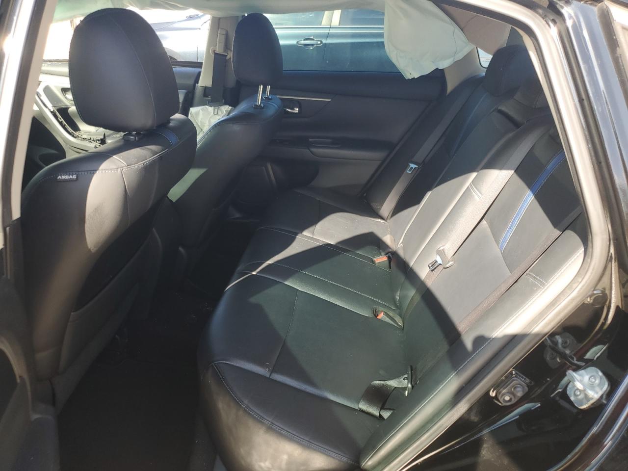 2018 Nissan Altima - Image 10