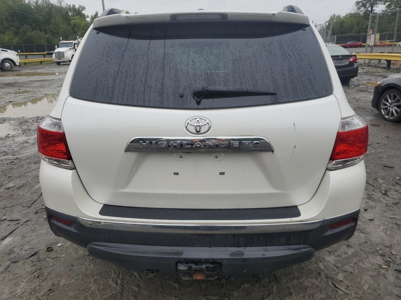 5TDYK3EH6DS122751 2013 Toyota Highlander Limited