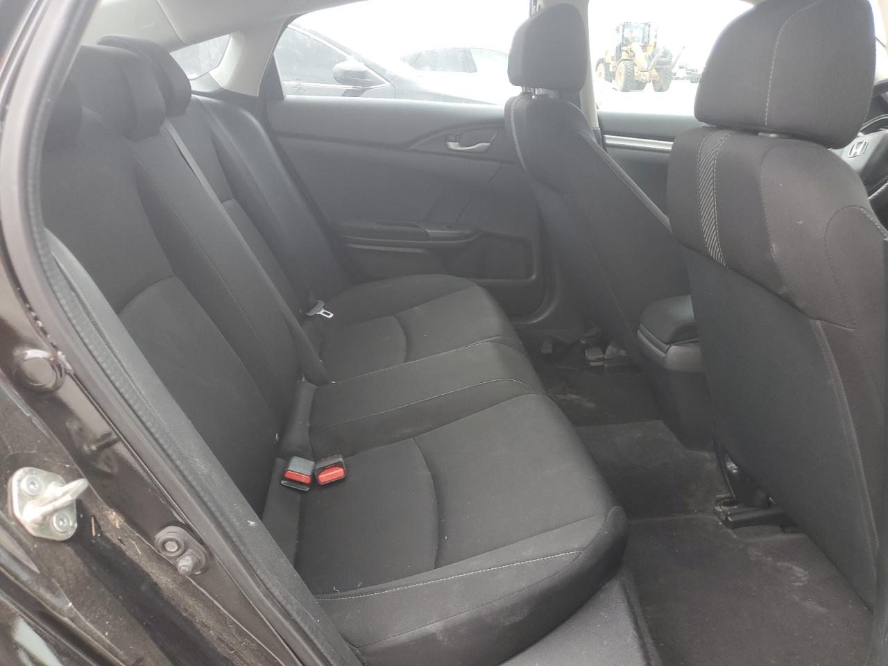 19XFC2F57JE022893 2018 Honda Civic Lx