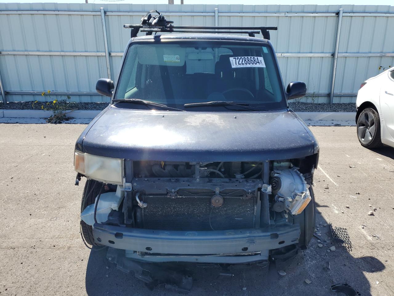 2005 Scion xB - Image 5