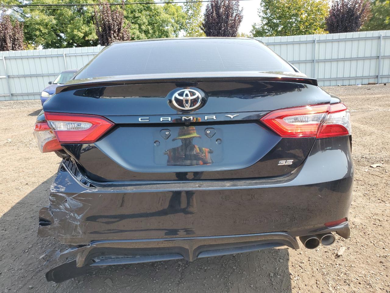 4T1B11HK5JU594334 2018 Toyota Camry L