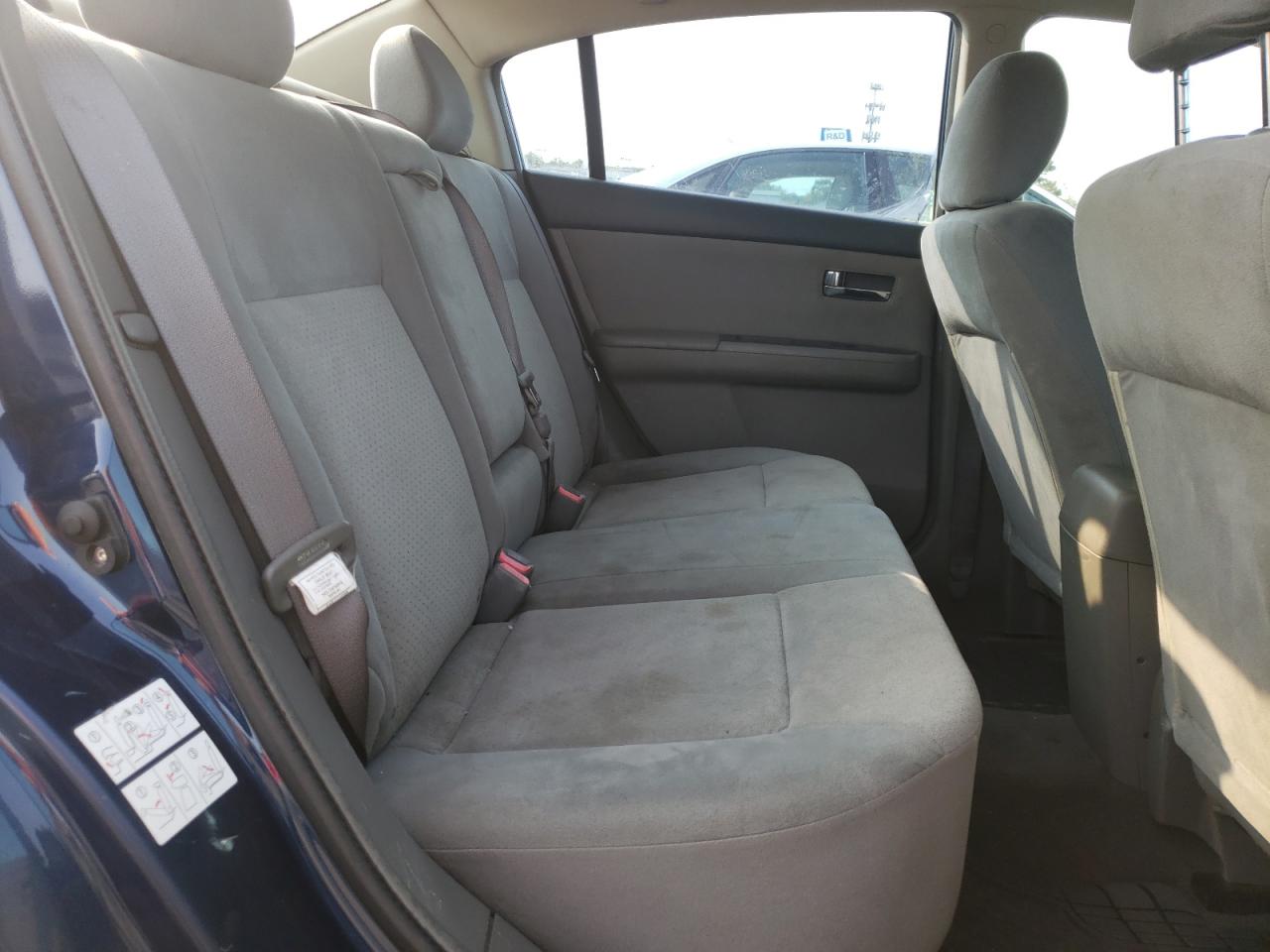 2009 Nissan Sentra - Image 10