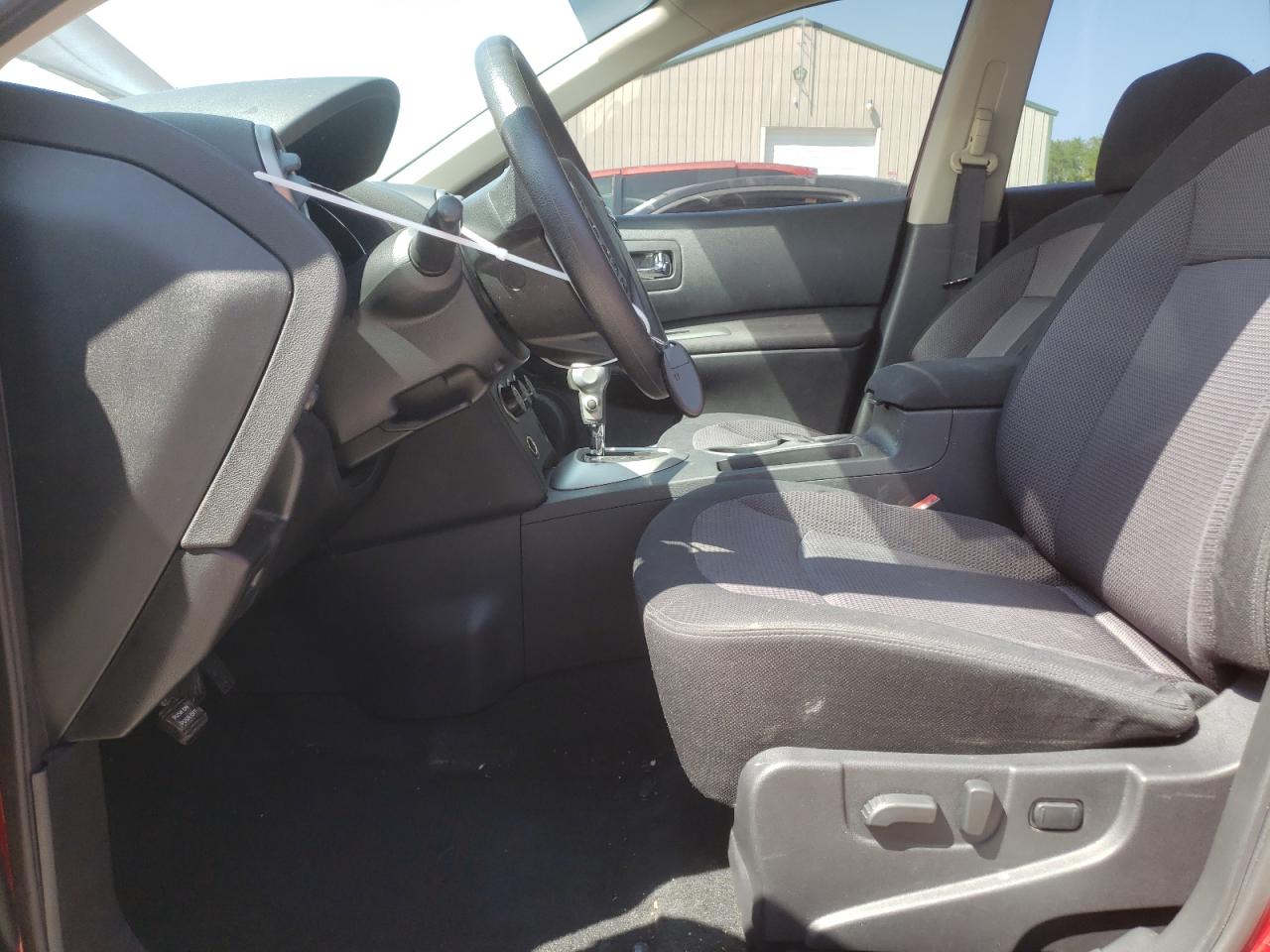 2011 Nissan Rogue - Image 7