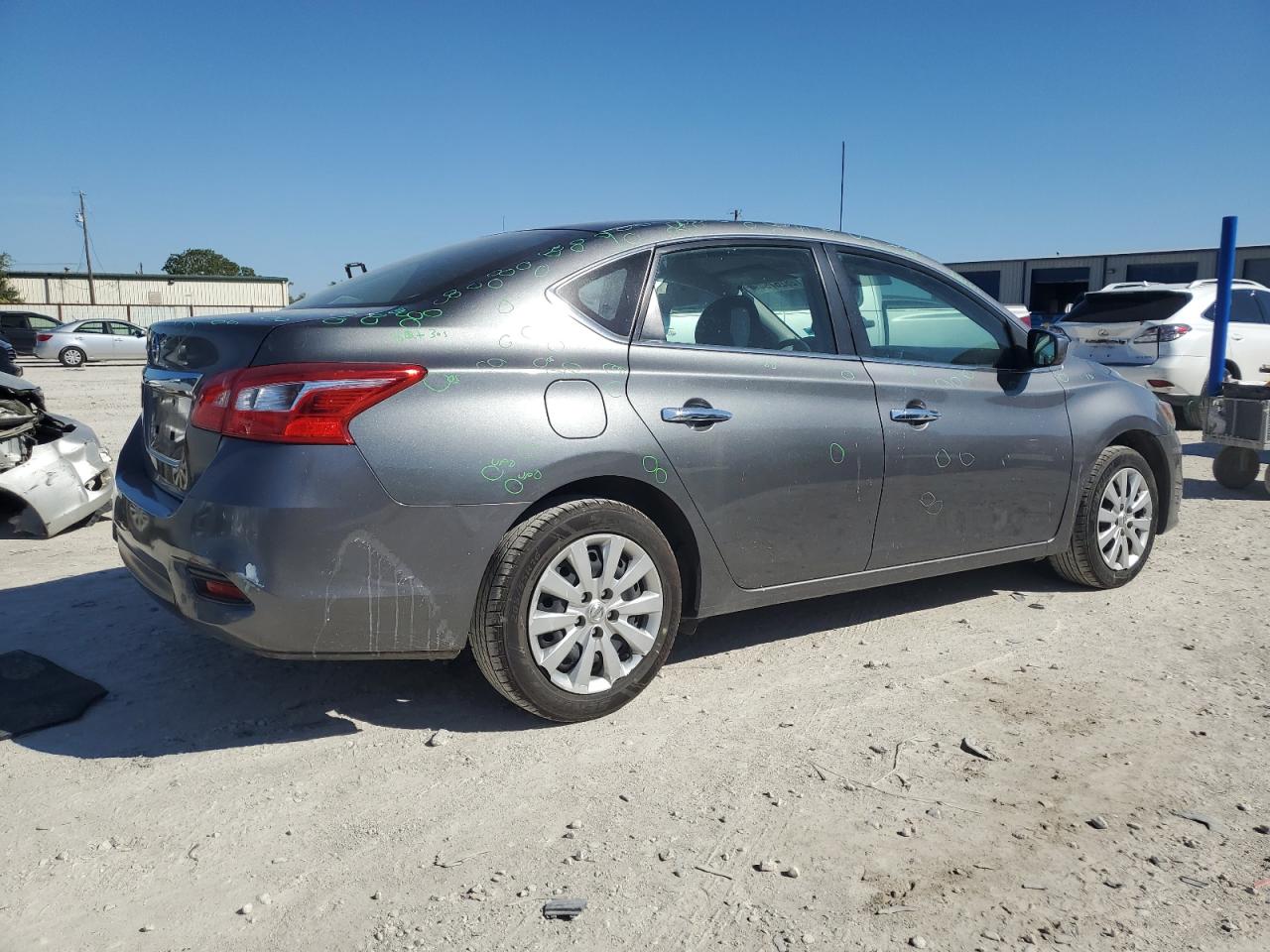 2019 Nissan Sentra - Image 3