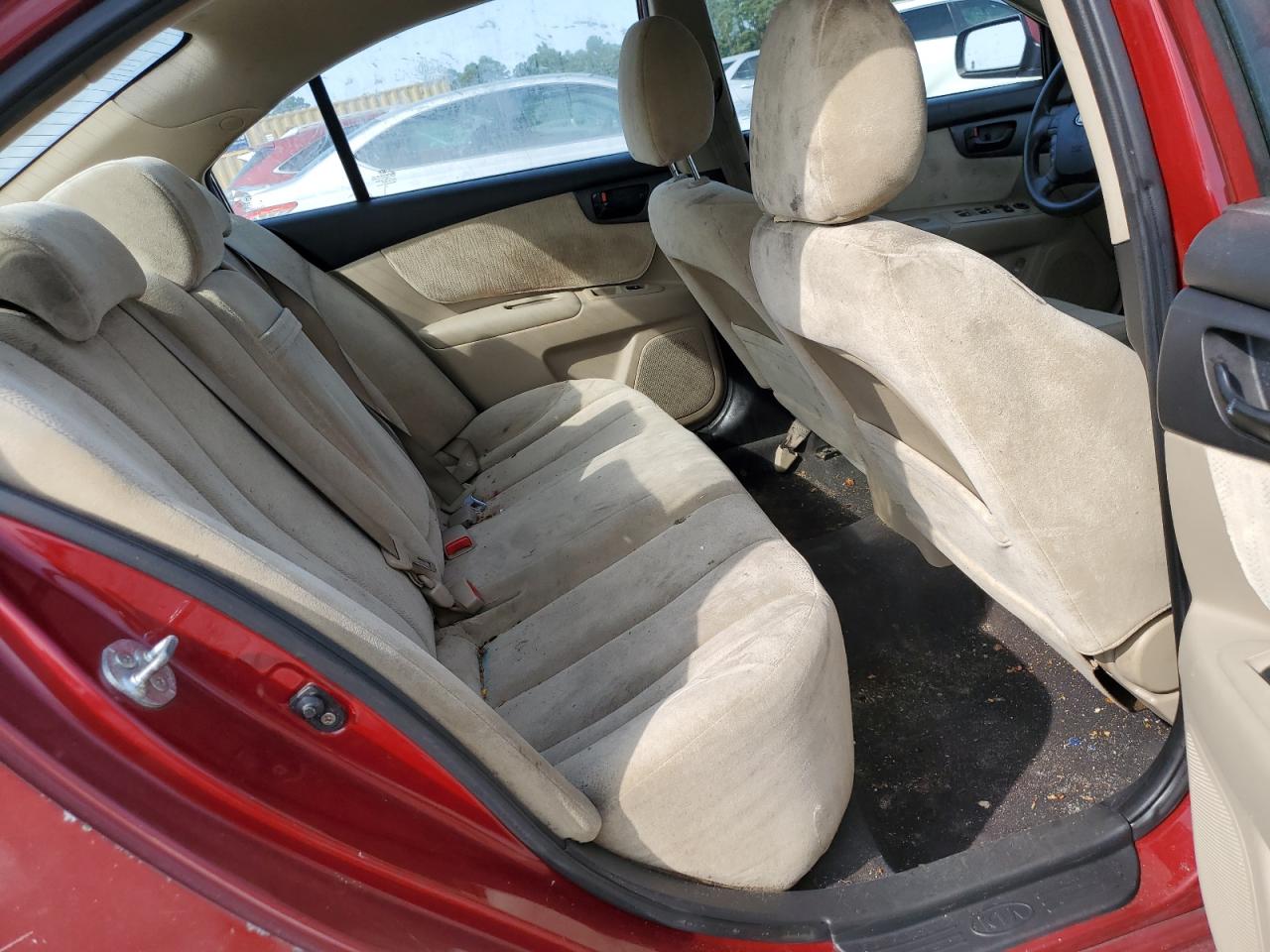 2009 Kia Optima Lx VIN: KNAGE228X95289738 Lot: 70893504