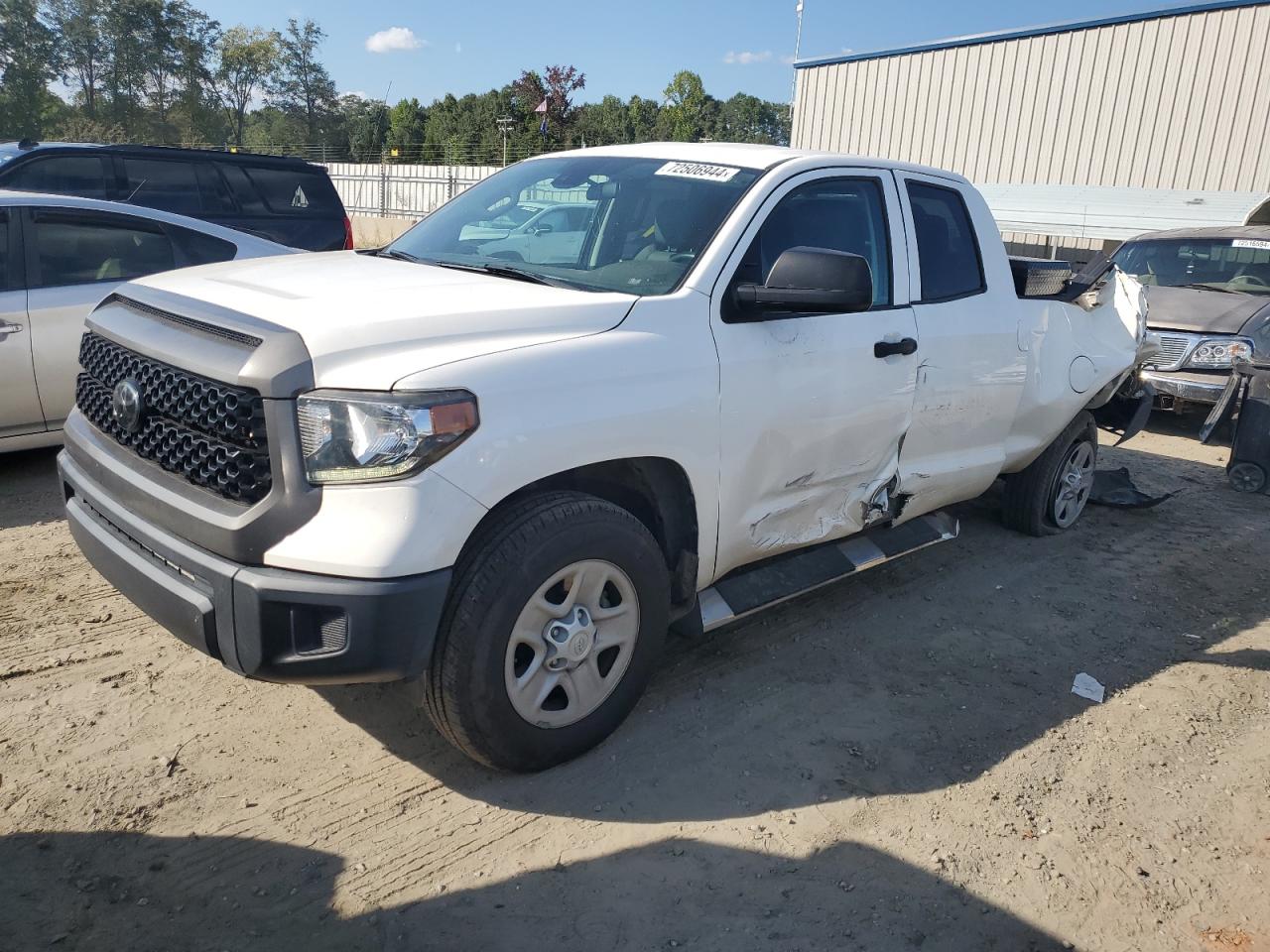 5TFUM5F16KX083995 2019 Toyota Tundra Double Cab Sr