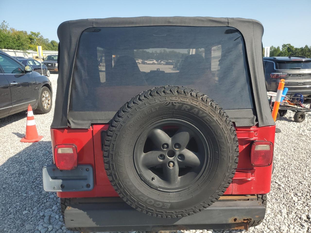 2000 Jeep Wrangler / Tj Sport VIN: 1J4FA49S2YP712204 Lot: 70216604