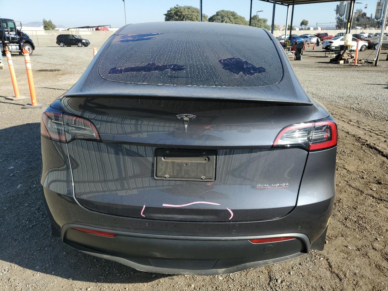 2022 Tesla Model Y VIN: 7SAYGDEF5NF387966 Lot: 72806574