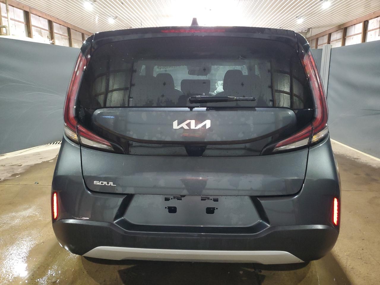 2023 Kia Soul Lx VIN: KNDJ23AU8P7880495 Lot: 72045584