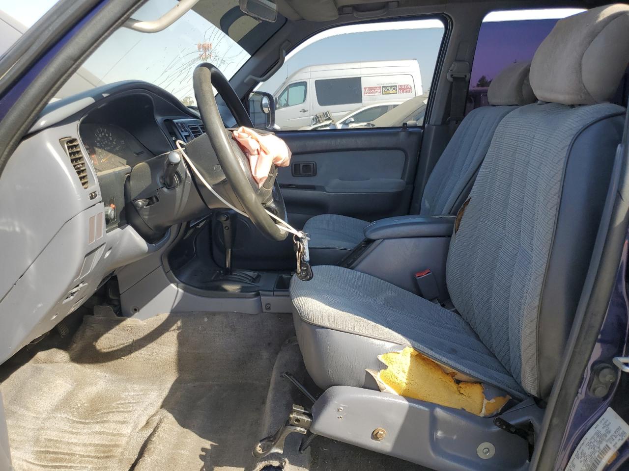 JT3GN86R8T0001829 1996 Toyota 4Runner Sr5