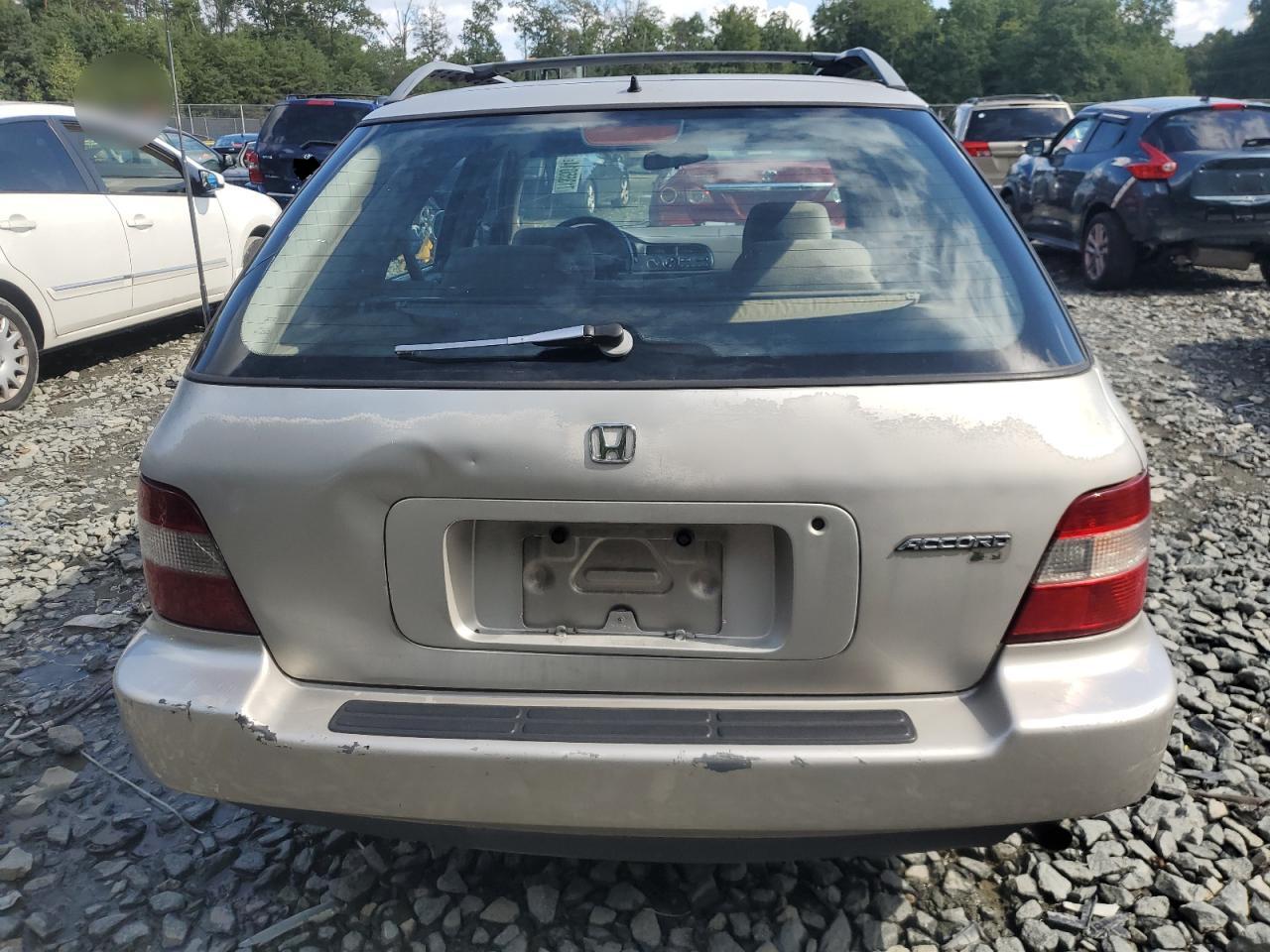 1HGCE189XVA001554 1997 Honda Accord Ex