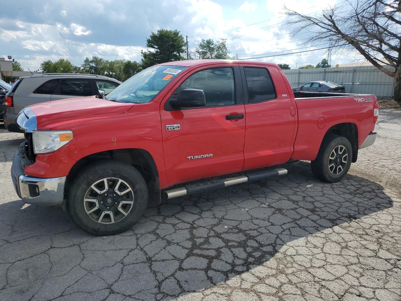 VIN 5TFUW5F18GX529386 2016 TOYOTA TUNDRA no.1