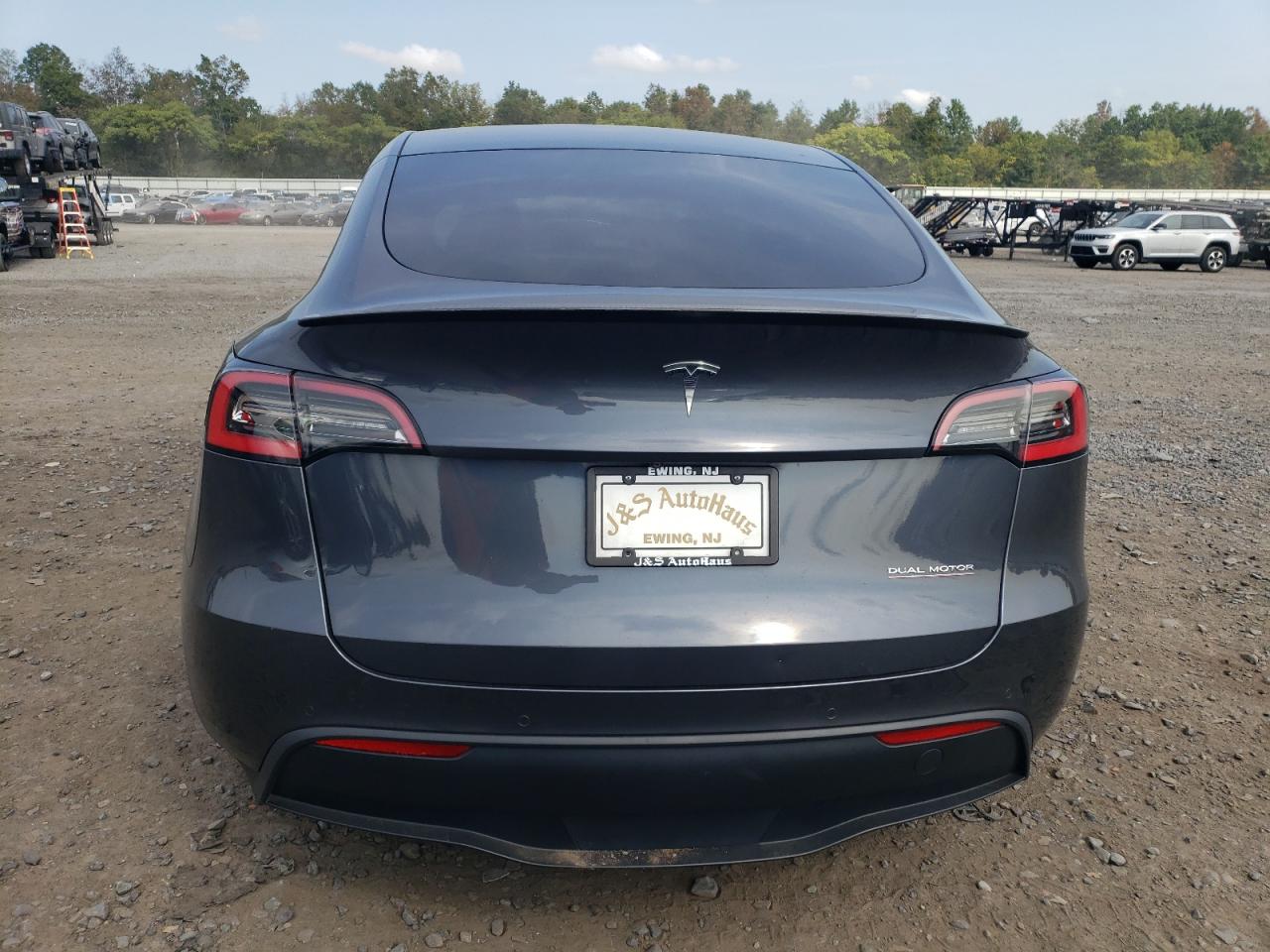 2021 Tesla Model Y VIN: 5YJYGDEF1MF072108 Lot: 70389854