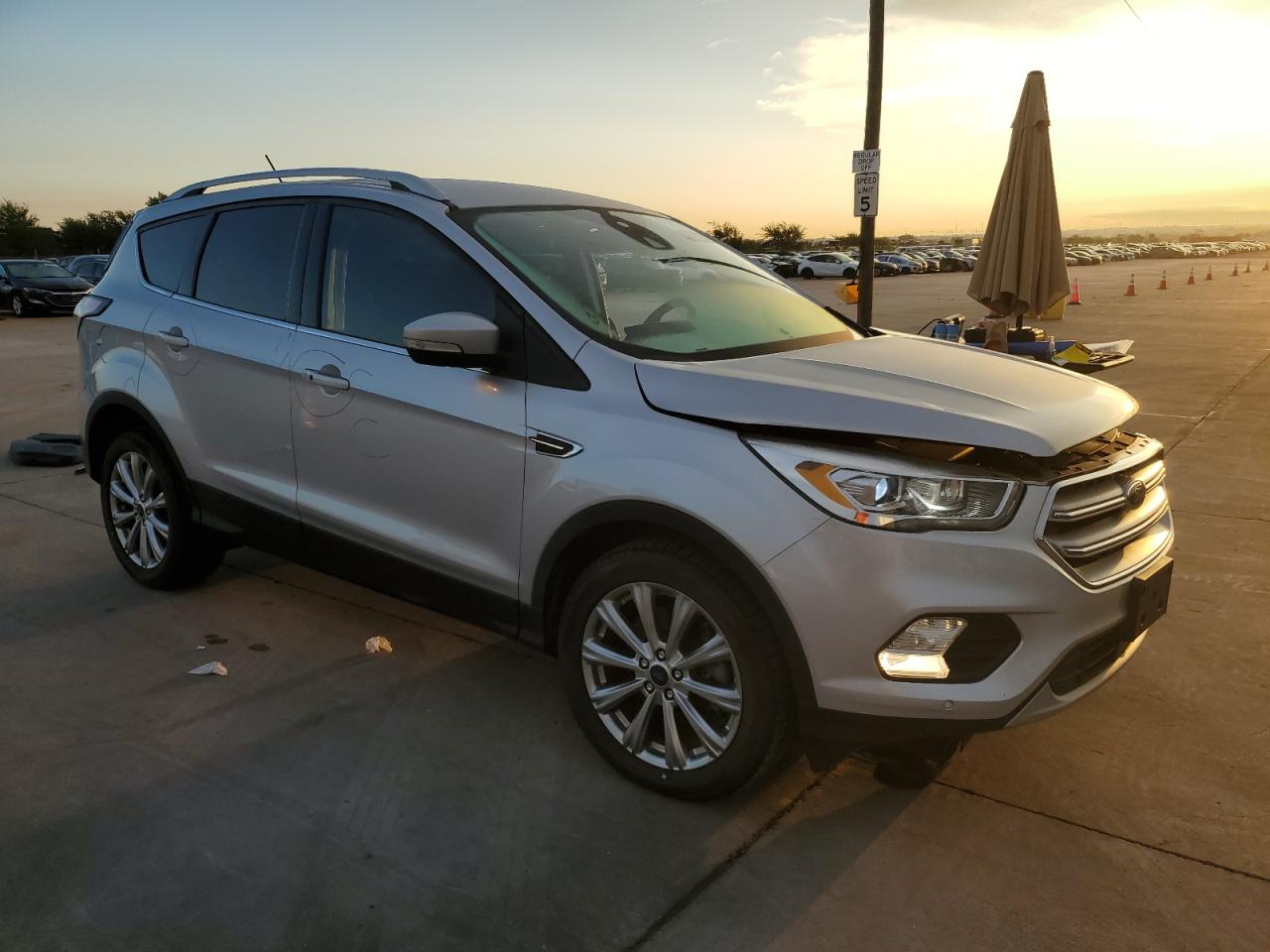 2018 Ford Escape Titanium VIN: 1FMCU0J93JUB09847 Lot: 72895694