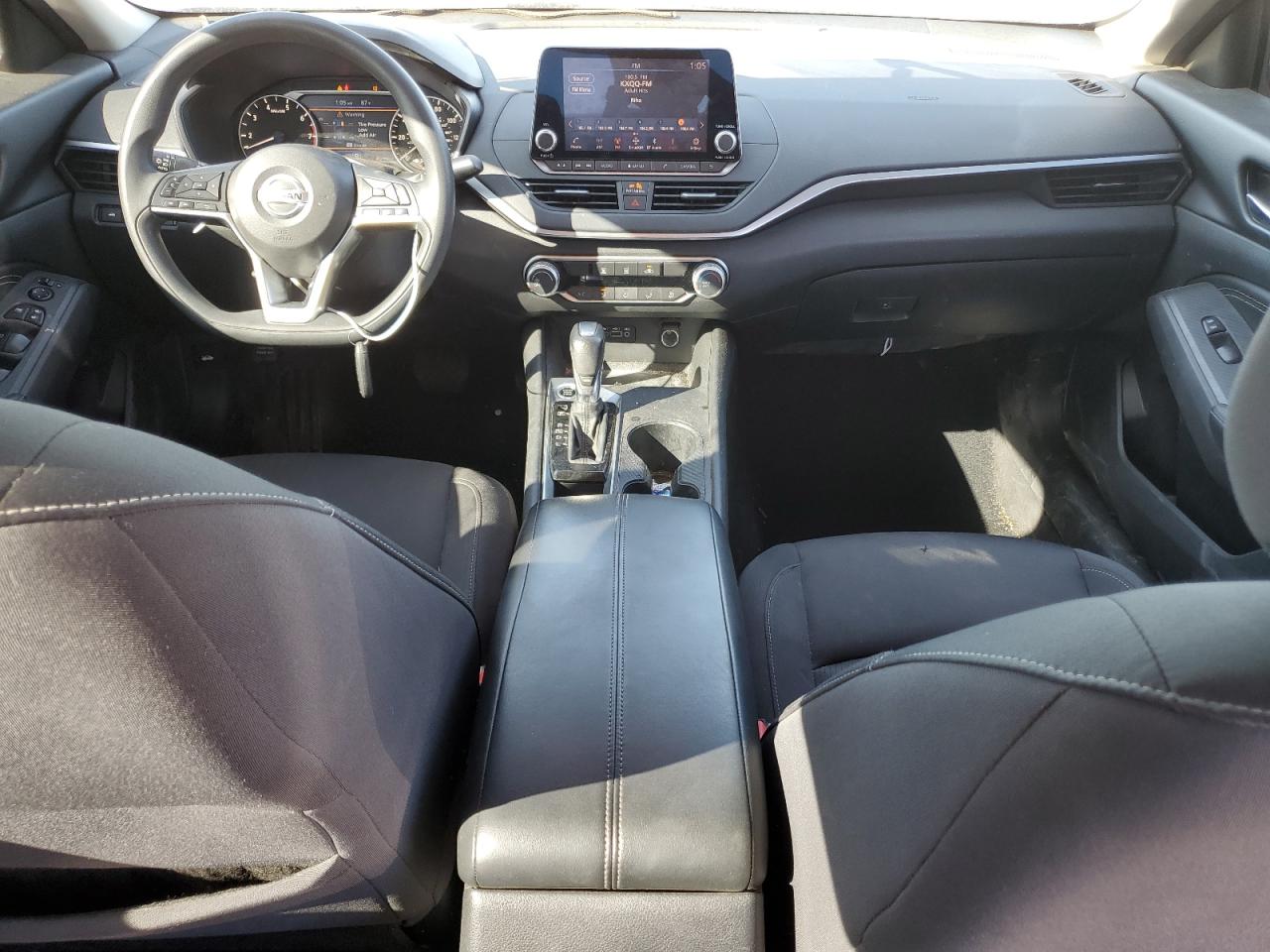2019 Nissan Altima - Image 8