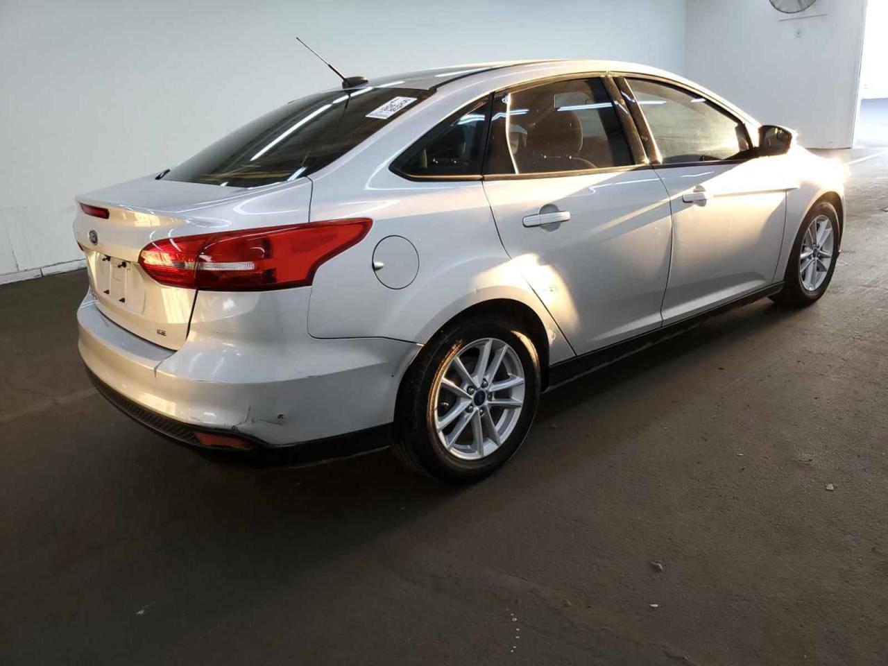 2015 Ford Focus - Image 4