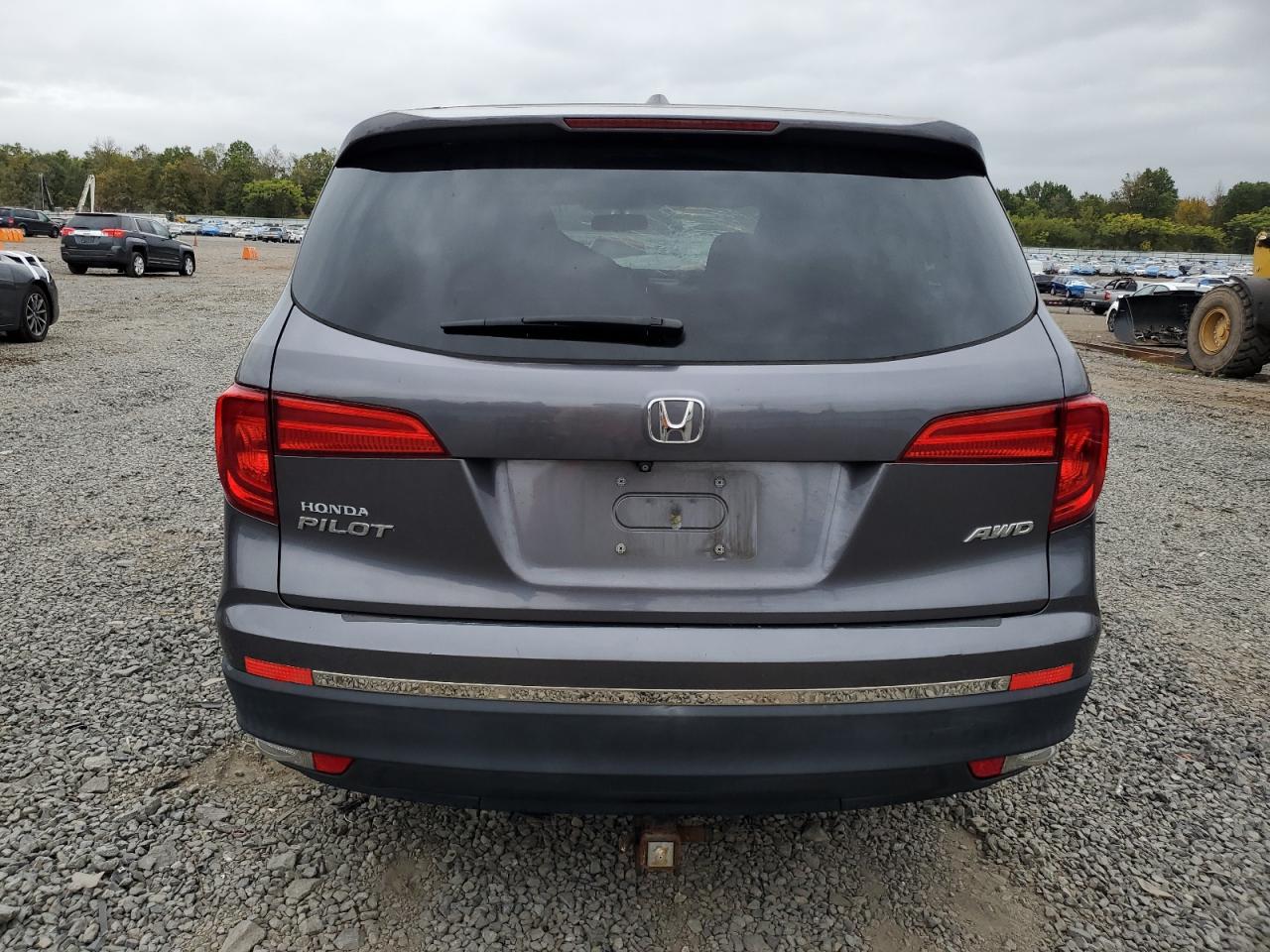 5FNYF6H51HB005578 2017 Honda Pilot Exl