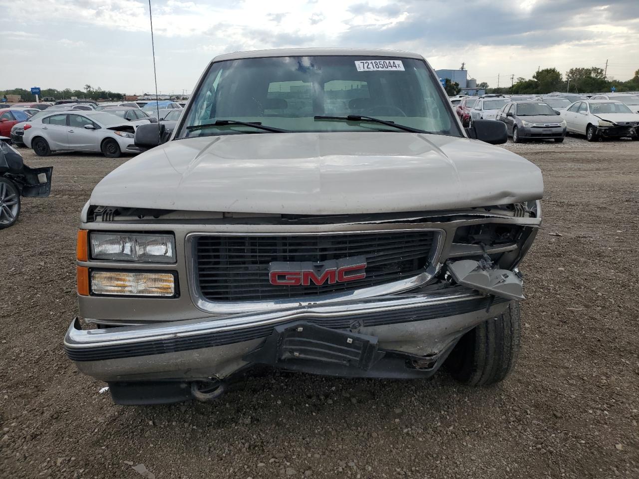 1999 GMC Yukon - Image 5