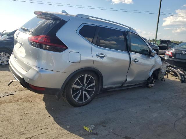  NISSAN ROGUE 2019 Srebrny