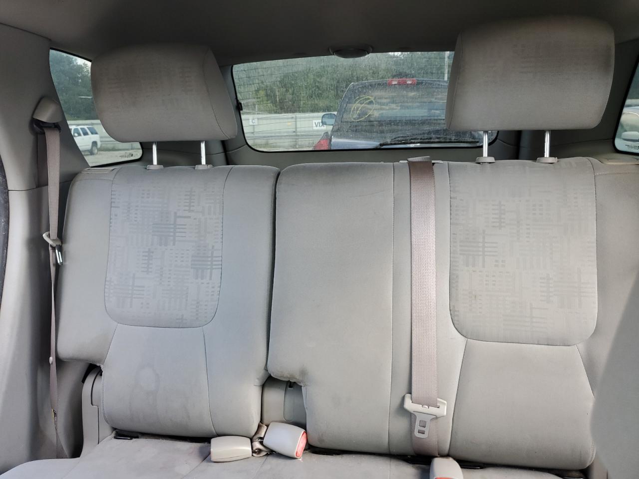 2005 Chevrolet Equinox Ls VIN: 2CNDL13F156162051 Lot: 71085385