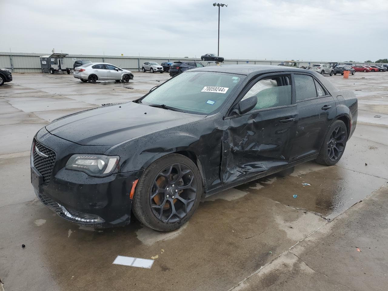 2019 Chrysler 300 Touring VIN: 2C3CCAAG5KH738787 Lot: 70059244