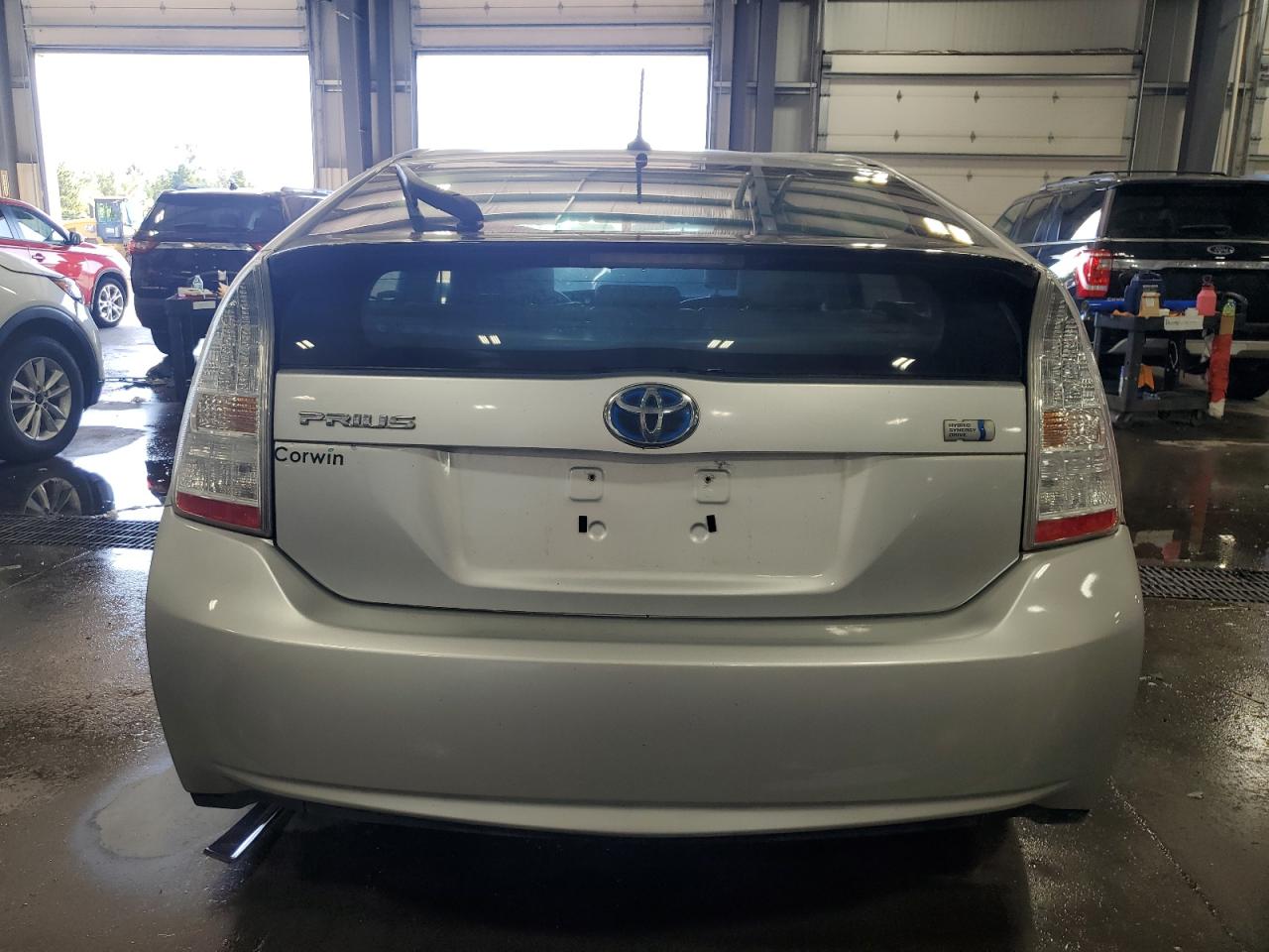 JTDKN3DU5B5327895 2011 Toyota Prius