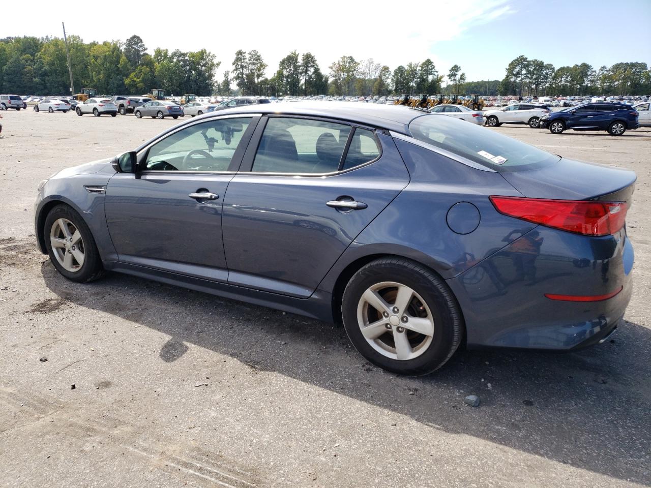 5XXGM4A71FG437020 2015 KIA OPTIMA - Image 2