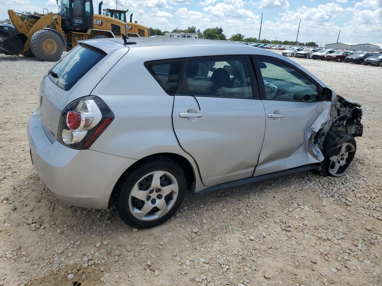 2010 Pontiac Vibe - Image 3