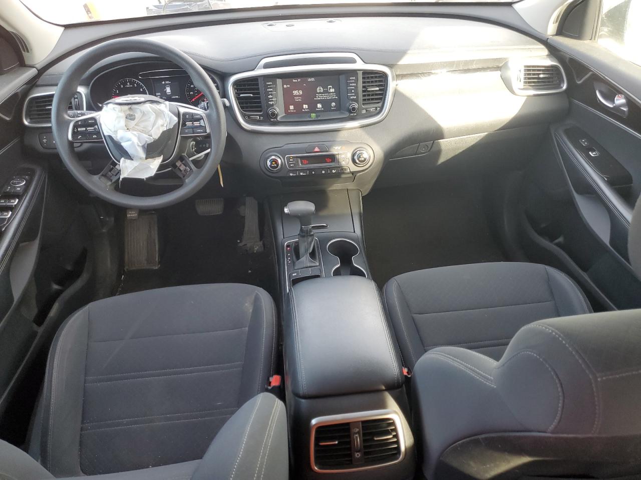 5XYPG4A57KG489408 2019 Kia Sorento Lx 5XYPG4A57KG489408 2019 Kia Sorento Lx