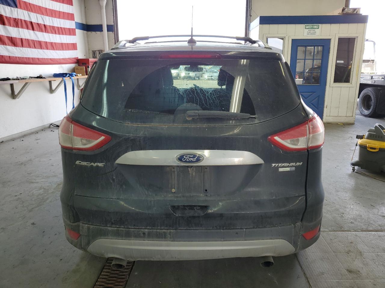 1FMCU9JX8FUB31871 2015 Ford Escape Titanium