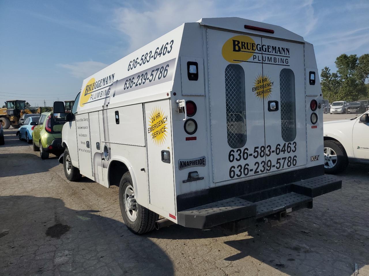 2017 Chevrolet Express - Image 2