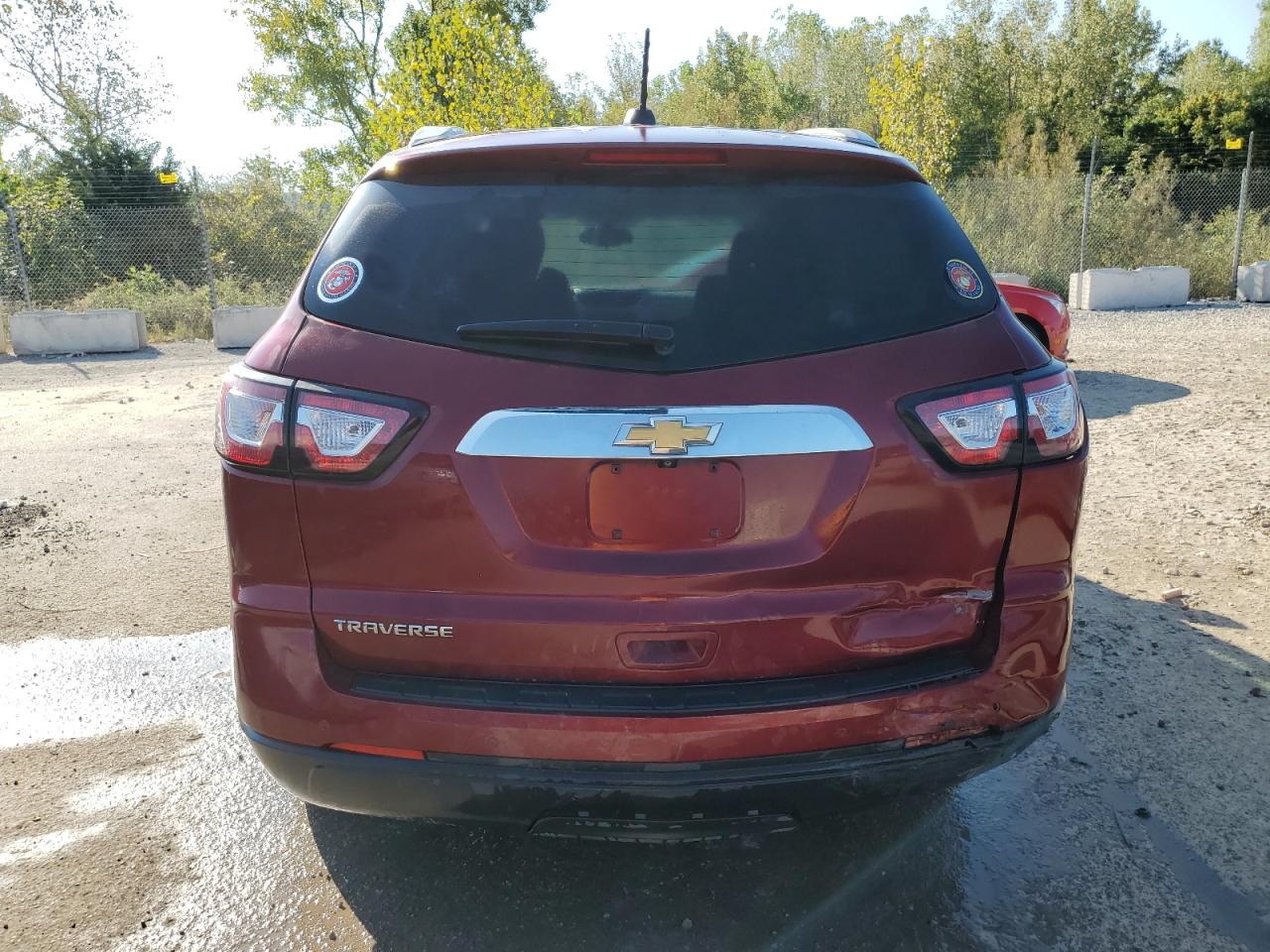 1GNKRGKD8HJ167498 2017 Chevrolet Traverse Lt