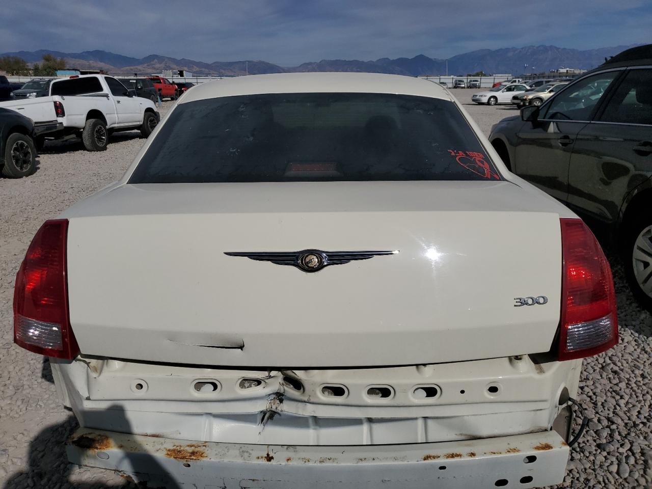 2C3JA43R25H616700 2005 Chrysler 300