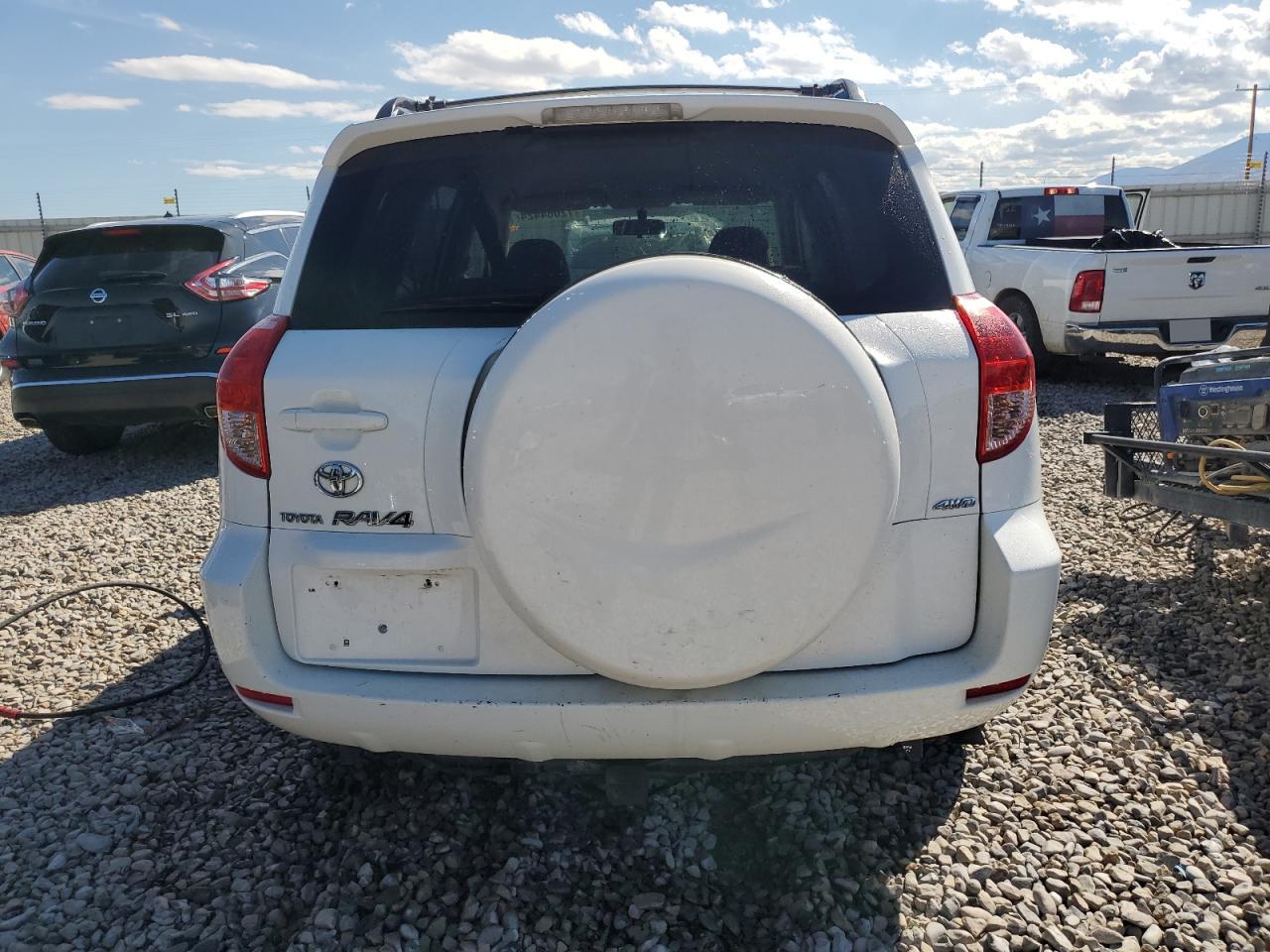 JTMBD33VX76050210 2007 Toyota Rav4