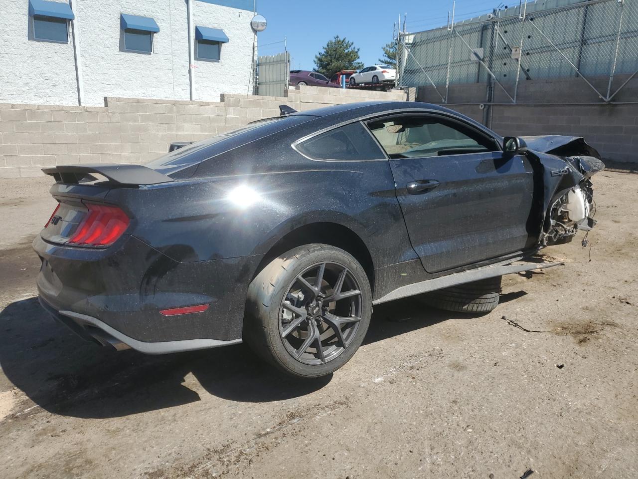 VIN 1FA6P8CF5N5122440 2022 FORD MUSTANG no.3