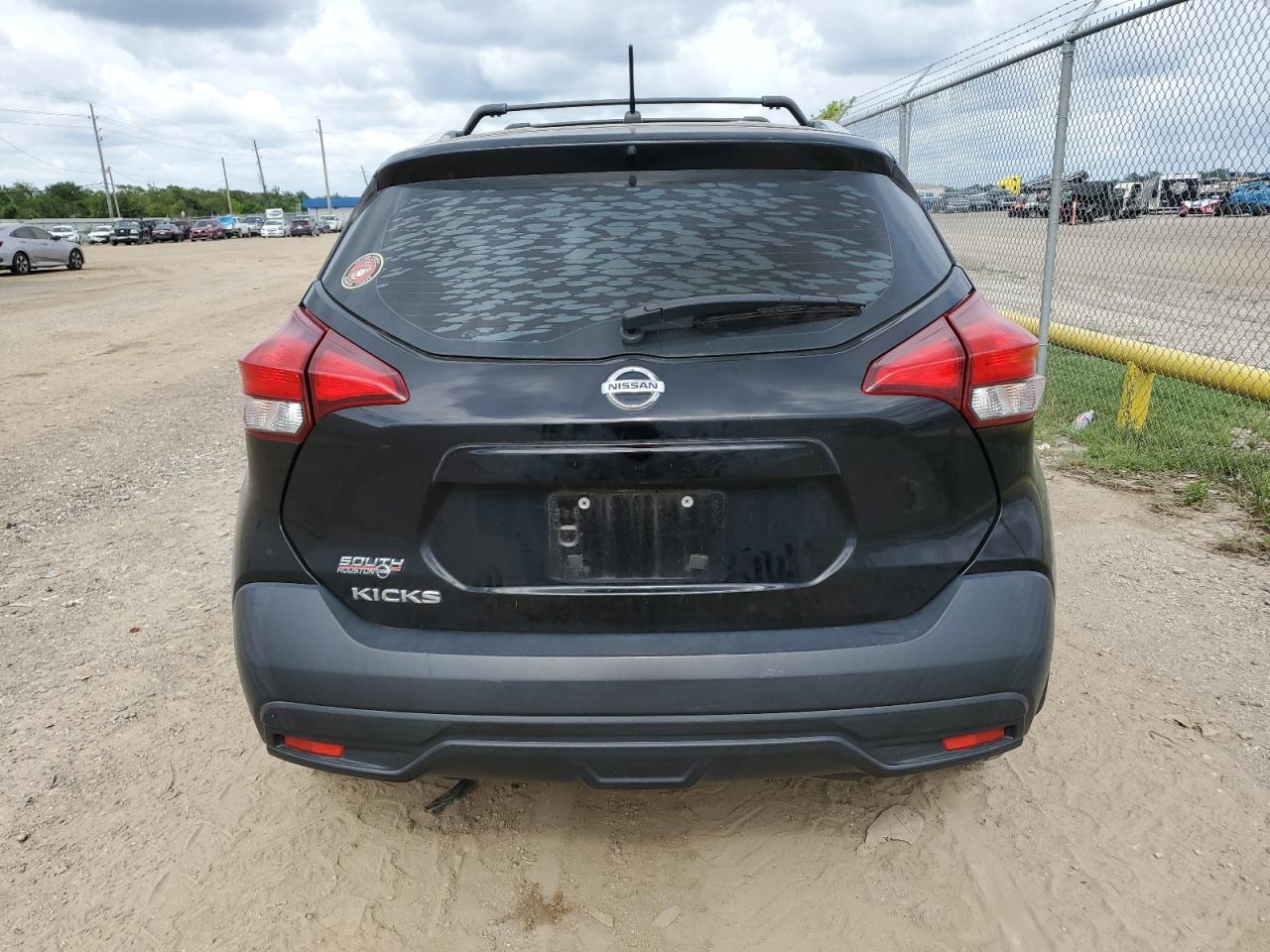 2018 Nissan Kicks S VIN: 3N1CP5CU4JL506345 Lot: 70147304