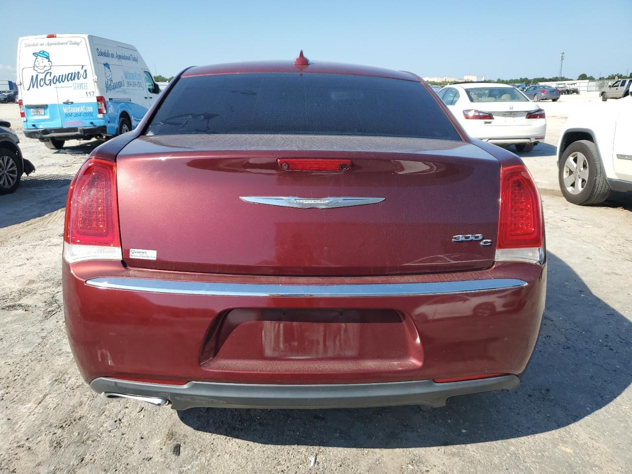 2C3CCAEG9HH570557 2017 Chrysler 300C