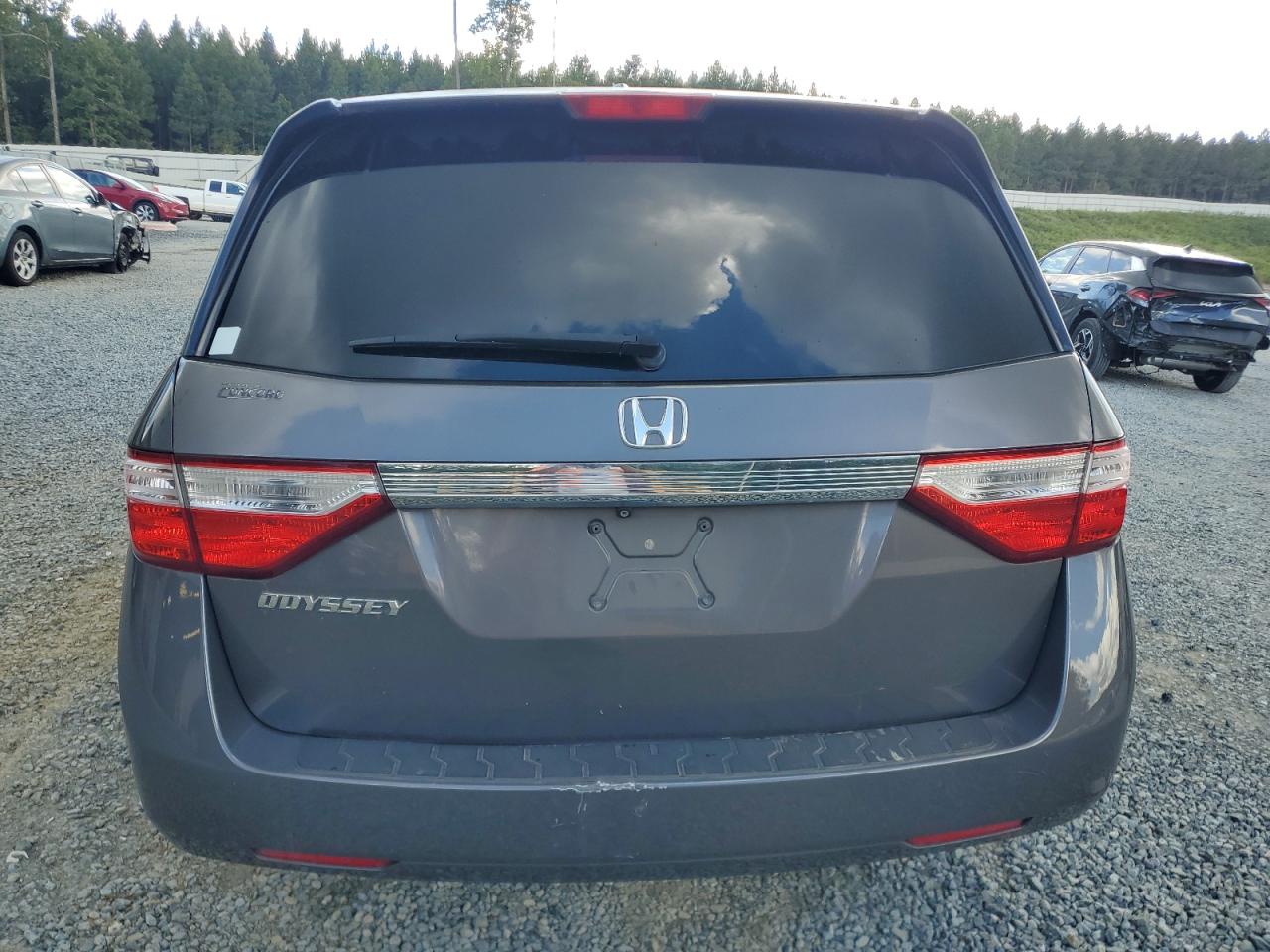 5FNRL5H60CB025555 2012 Honda Odyssey Exl