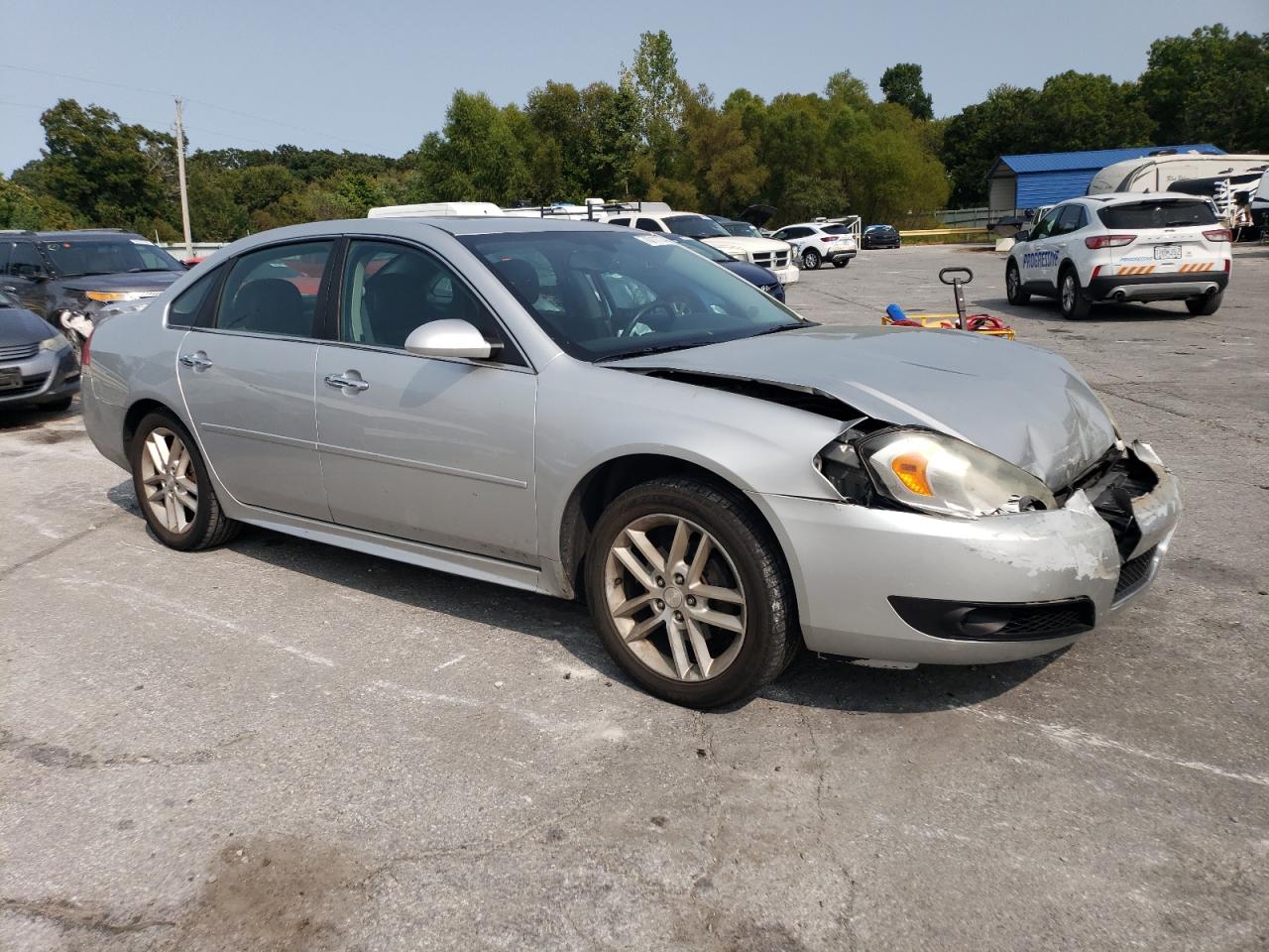 VIN 2G1WC5E34D1247624 2013 CHEVROLET IMPALA no.4