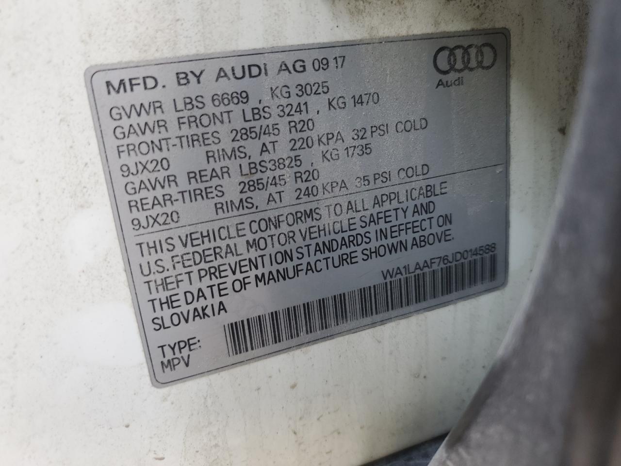 WA1LAAF76JD014588 2018 Audi Q7 Premium Plus