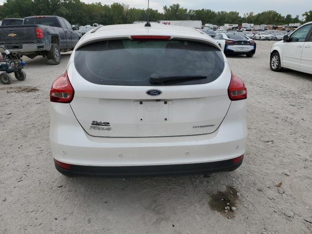  FORD FOCUS 2017 White