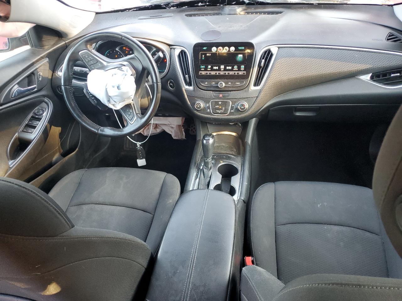 2016 Chevrolet Malibu - Image 8