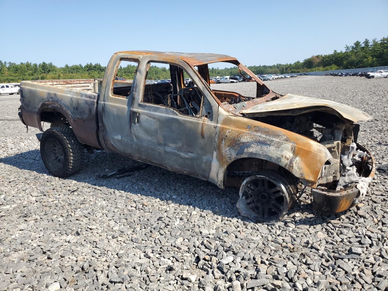 2005 Ford F250 - Image 4