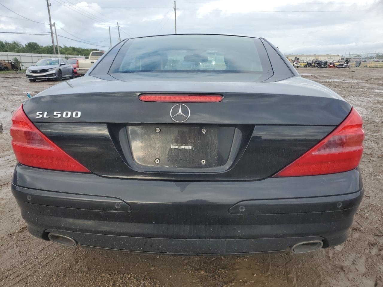 2004 Mercedes-Benz Sl 500 VIN: WDBSK75FX4F065366 Lot: 70317544