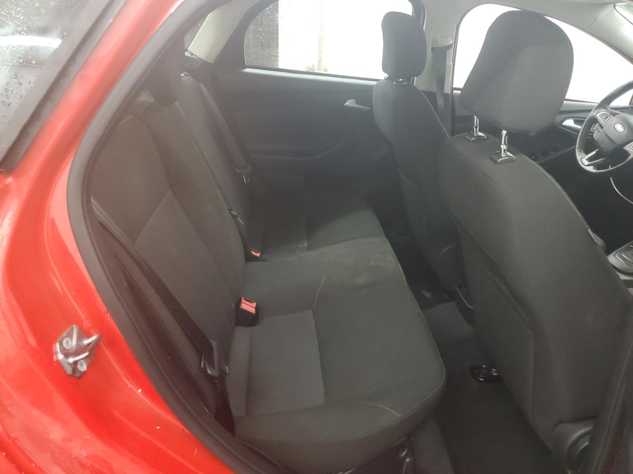 2015 Ford Focus - Image 10