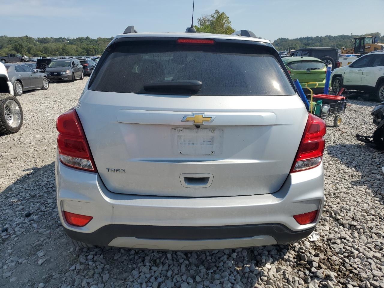 2022 Chevrolet Trax - Image 6