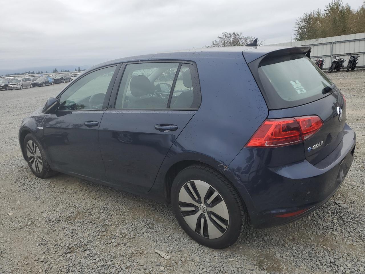 WVWPP7AU0GW916883 2016 VOLKSWAGEN GOLF - Image 2